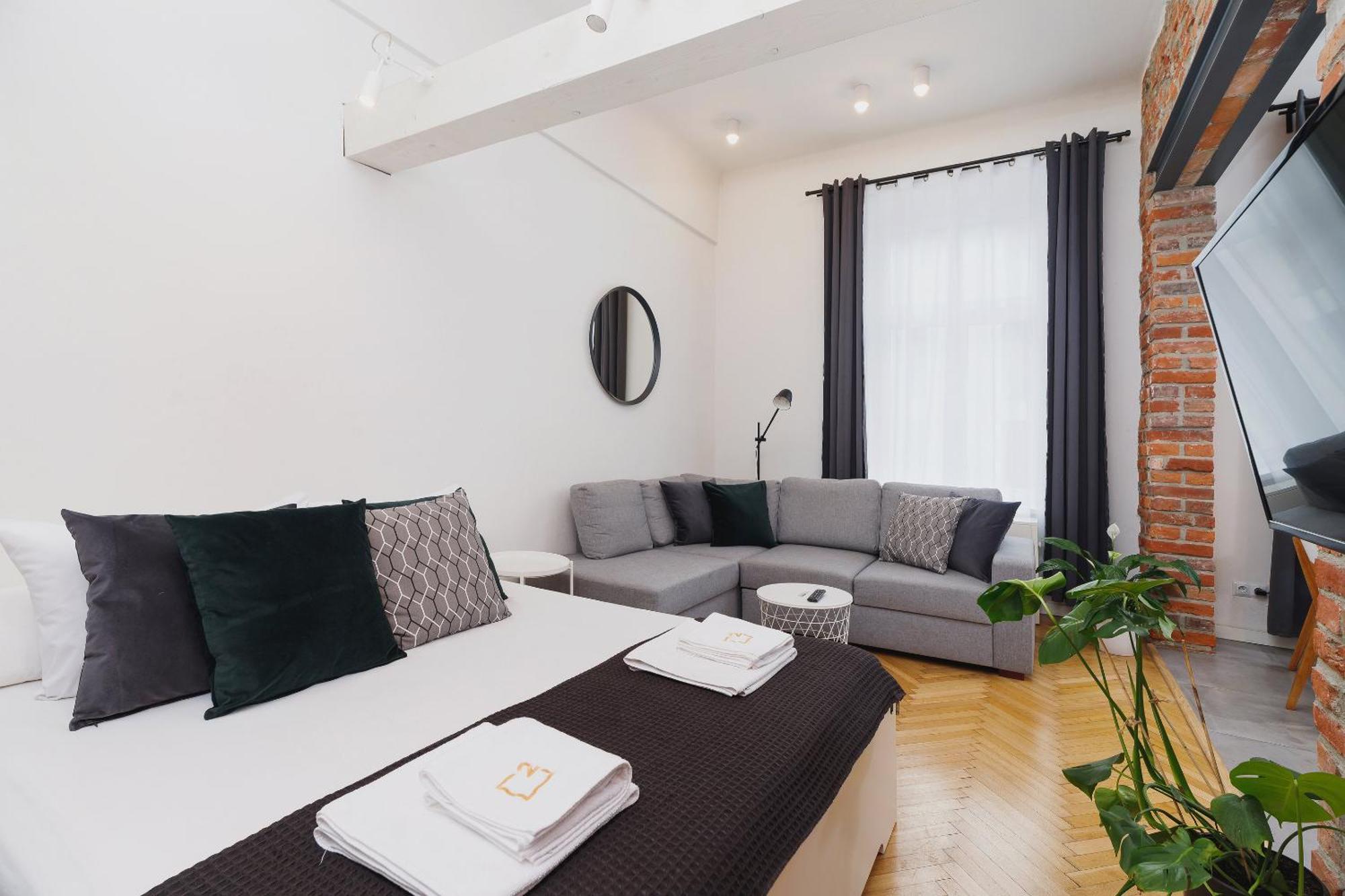 Kazimierz District - Miodowa 32 Street Apartment Красков Екстериор снимка